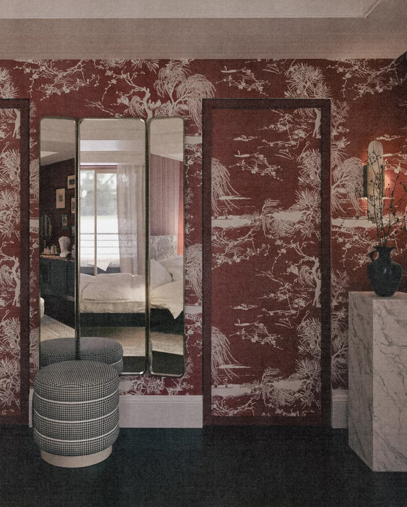 Garderobni prostor s bordo chinoiserie tapetom, triptih ogledalom, kamenim elementom i tapeciranim tabureima